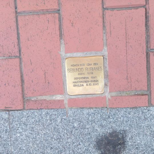 Stolperstein dedicada a Segundo Rubianes Castroviejo