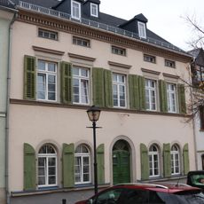 Wohnhaus in geschlossener Bebauung Neumarkt 10