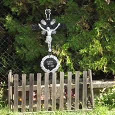 Kříž Jeníčkovi Málkovi