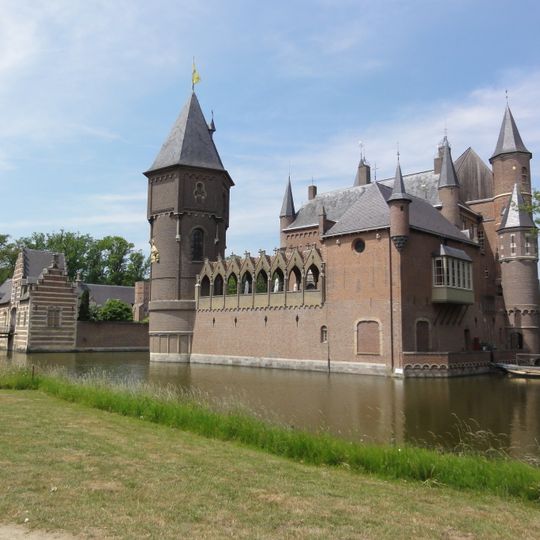 Heeswijk: hoofdgebouw