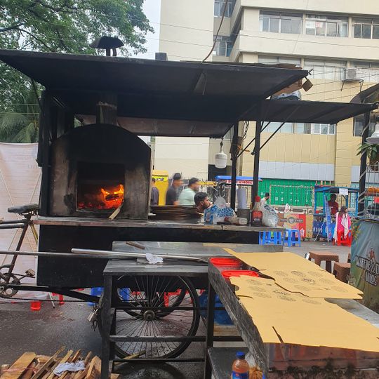 Pizza Live
