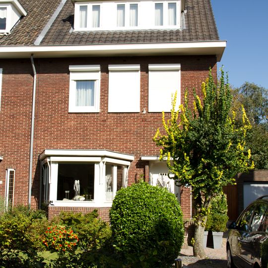 Prins de Lignestraat 22, Geleen