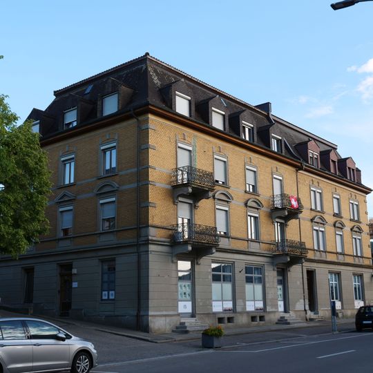Apartment building, Bahnhofstrasse 11
