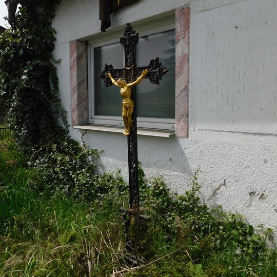 Kříž u domu č. 226 ve Stonařově
