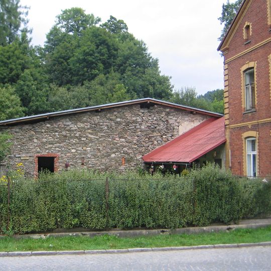 Bývalý pivovarský sklep v Horním Maršově