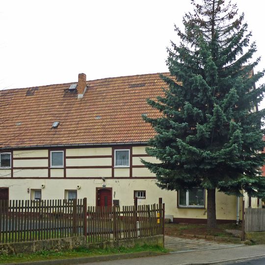 Wohnstallhaus eines Dreiseithofes Basteistraße 82