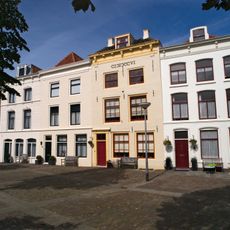 Steenen Beer 11, Vlissingen