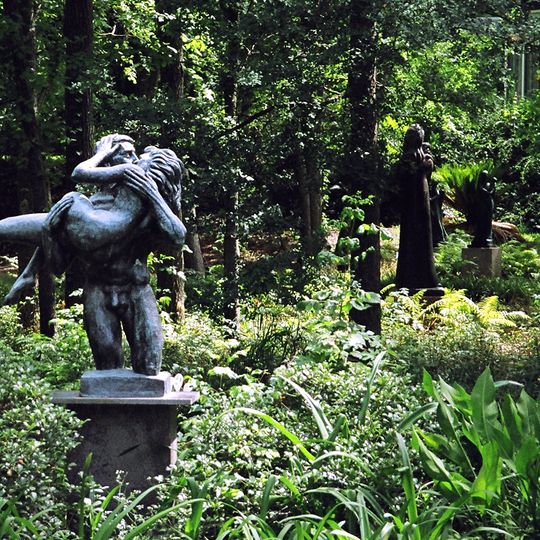 Umlauf Sculpture Garden and Museum