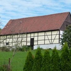Zweiseithof mit Wohnstallhaus und Scheune Mittelweg 20