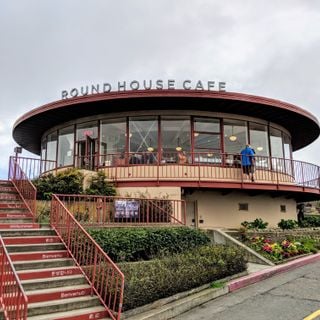 Round House Café