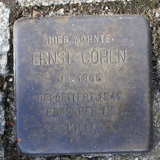 Stolperstein dedicated to Ernst Cohen
