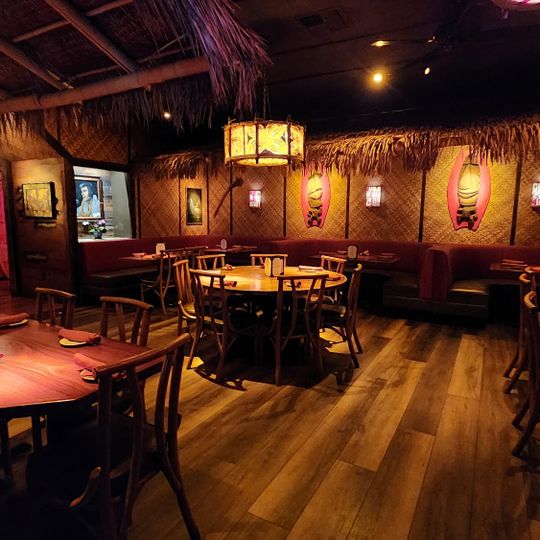 Hula's Island Grill & Tiki Room