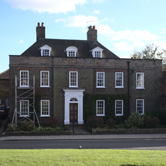 Ivy House