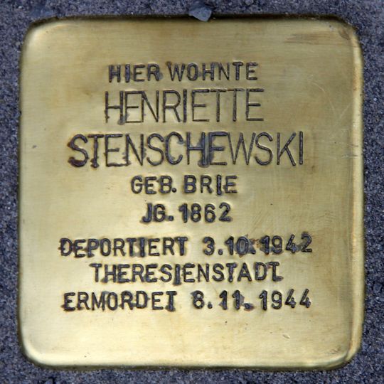 Stolperstein en memoria de Henriette Stenschewski