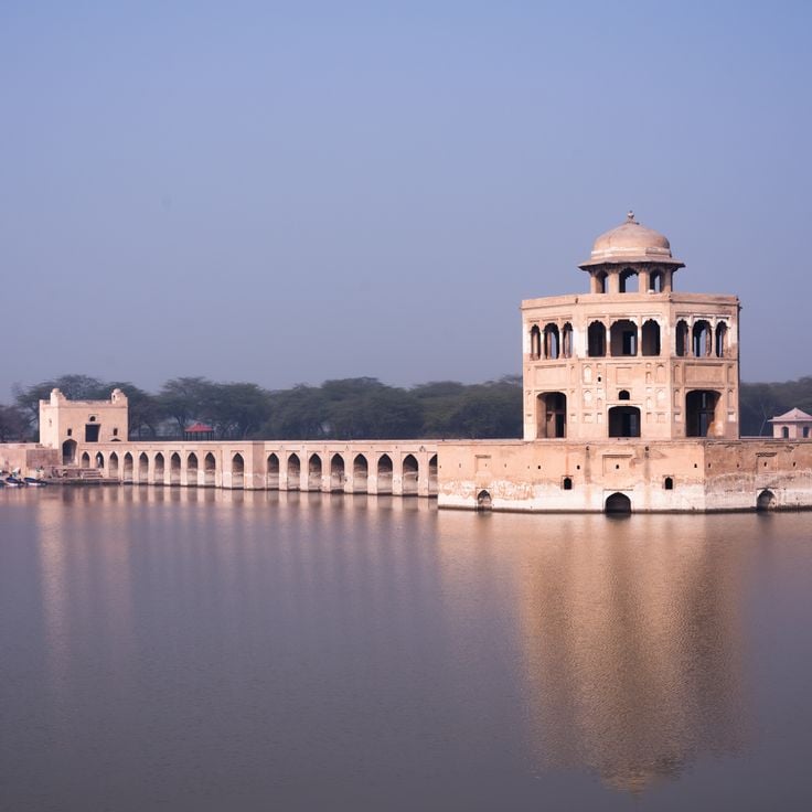 Hiran Minar