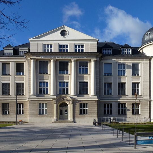 Kaiser-Wilhelm-Institut für für Chemie & Otto-Hahn-Bau der Freien Universität