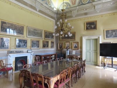 Interior 2