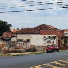 Imóvel à Rua Santa Cruz, nº 59