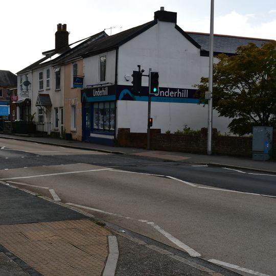 106-109 , Cowick Street