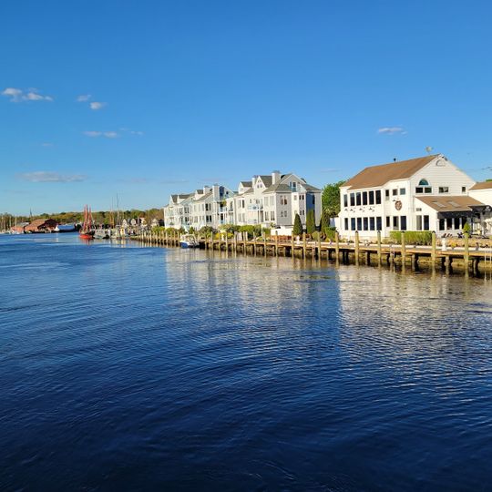 S&P Oyster Restaurant and Bar
