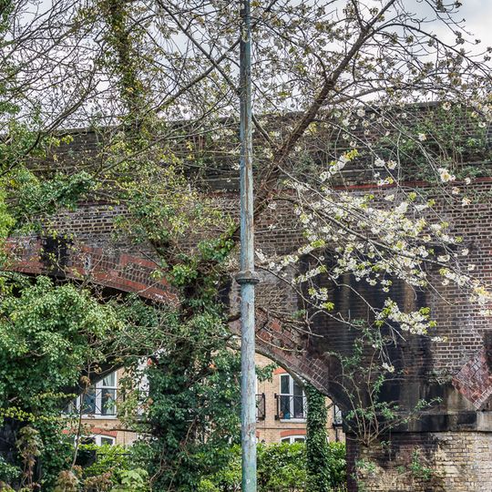 Number 16 Sewer Ventilation Column on Mill Lane