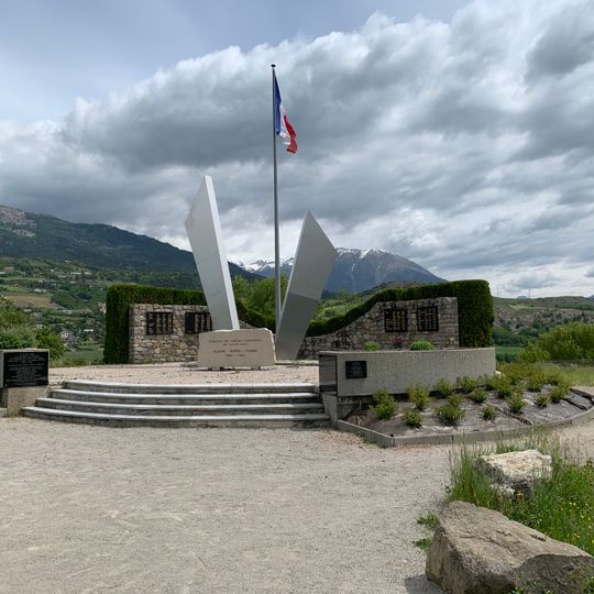 Monument départemental FNACA des Hautes-Alpes