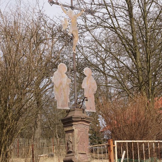 Wayside cross at the house 127