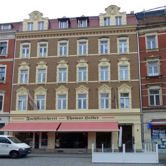 Mietshaus Bahnhofstraße 27