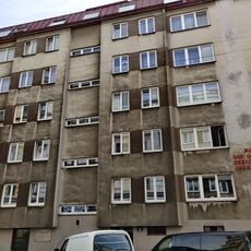 Gemeindebau Clementinengasse 3