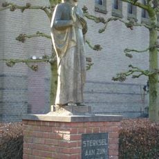 Statue of Sacred Heart of Jesus Christ