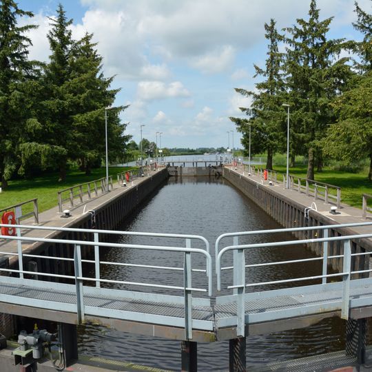 Lexfähre lock