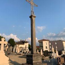 Cemetery cross of Saint-Étienne-du-Bois