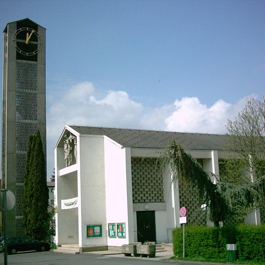 Kirche Heilige Familie