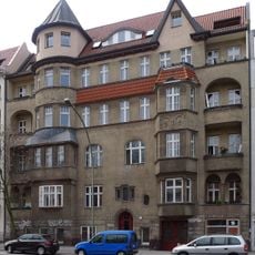 Mietshaus Schmiljanstraße 5