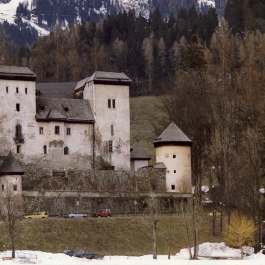 Castello di Goldegg