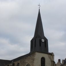 Église Saint-Pierre de Doué-la-Fontaine