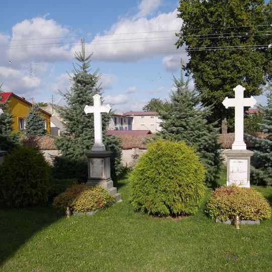 Cmentarz przykościelny w Grabowie