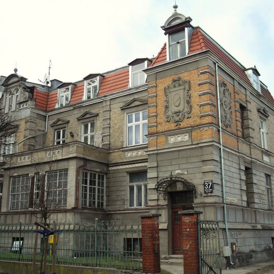 Obrońców Westerplatte 37