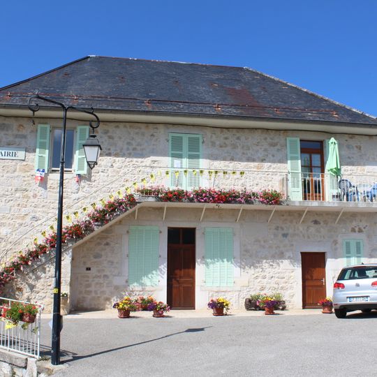 Town hall of Lochieu