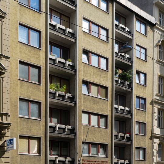 Wohnhausanlage Graf-Starhemberg-Gasse 35