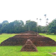 Candi Kembar Batu