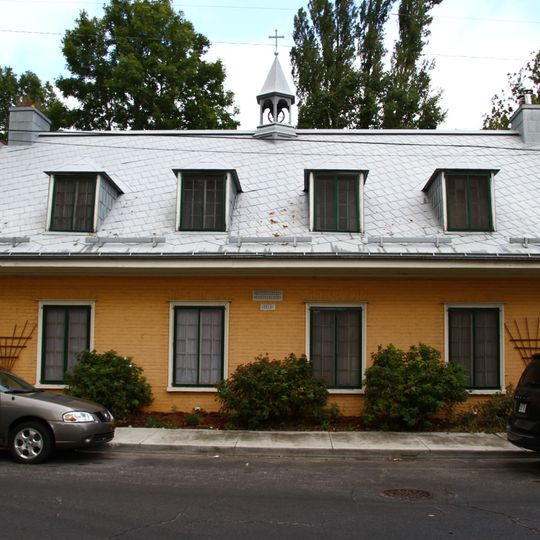 École Saint-Charles-de-Hedleyville