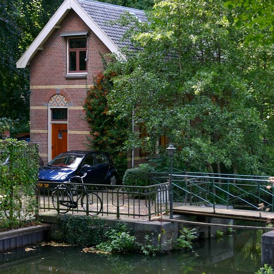 Sluiswachterswoning Merwedekanaal