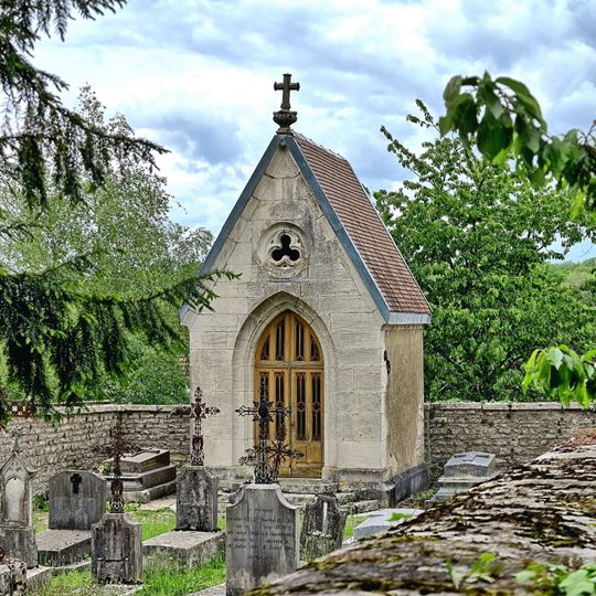 Chapelle du cimetière de la Marne