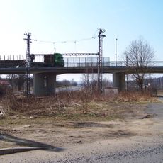 Most Kraslické ulice přes železniční trať v Sokolově
