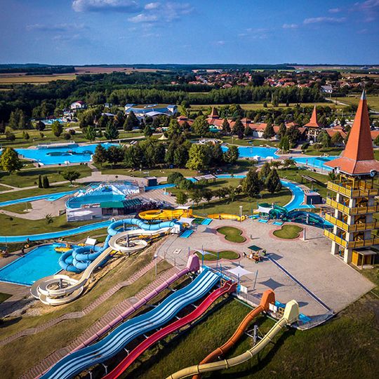 AquaCity Vízicsúszda- és Élménypark