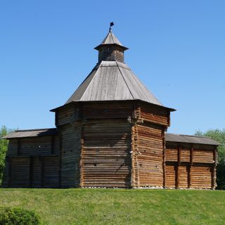 Mokhovaya Tower of Sumskoy Stockaded Fort relocated to Kolomenskoye