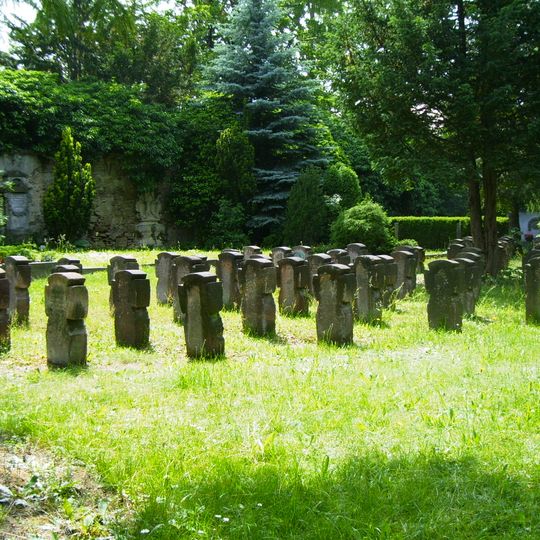 Taucherfriedhof und Michaelisfriedhof Löbauer Straße 3