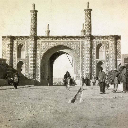 Shah Abdol-Azim Gate