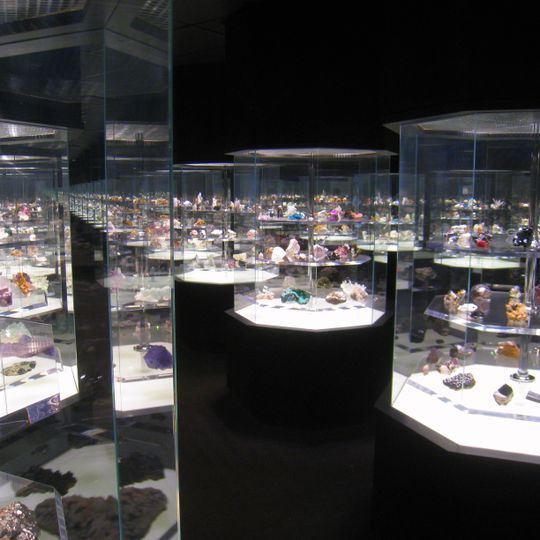 Hillman Hall of Minerals and Gems